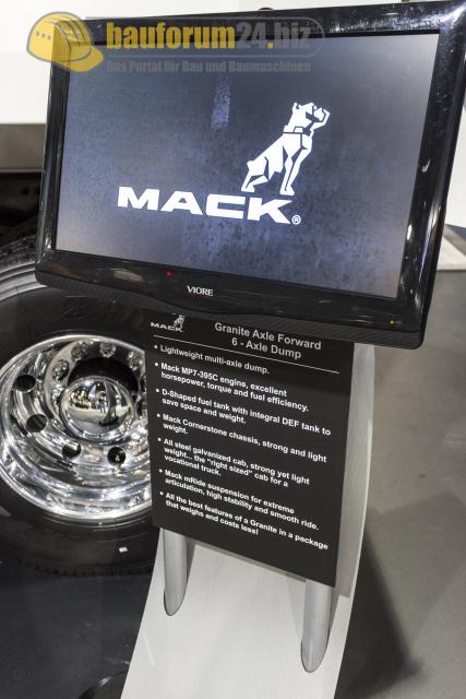 conexpo2014_mack_30.jpg