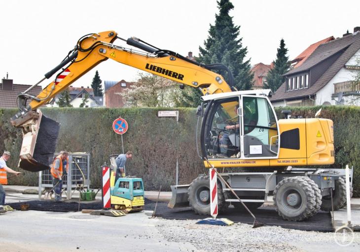 Liebherr_A918_4_hi.jpg