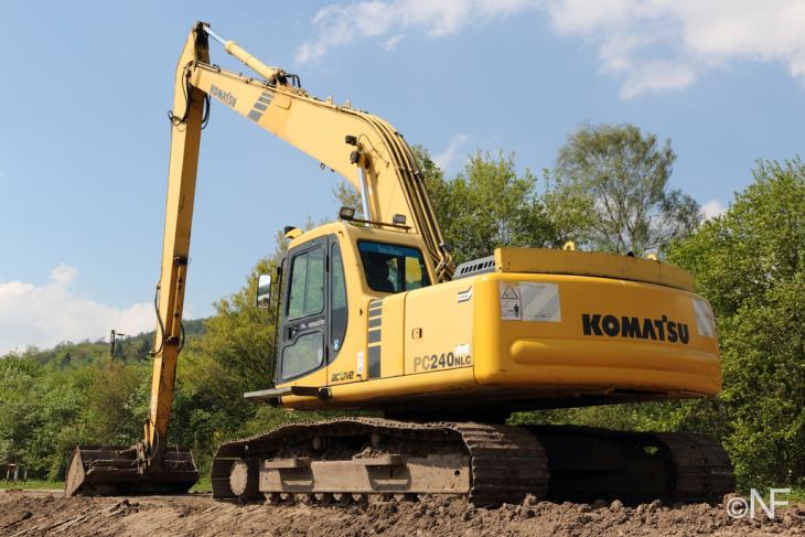 Komatsu_PC240NLC_6__11_.JPG