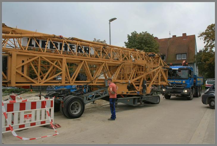 _Liebherr_71_K_Baltrumweg_OS_Sept._2014__15_.jpg