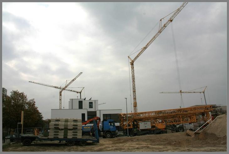 _Liebherr_71_K_Baltrumweg_OS_Sept._2014__19_.jpg