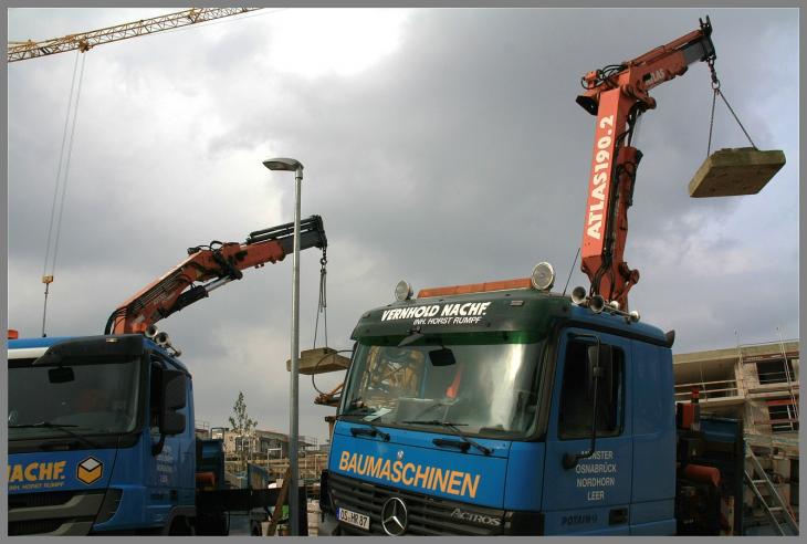 _Liebherr_71_K_Baltrumweg_OS_Sept._2014__31_.jpg