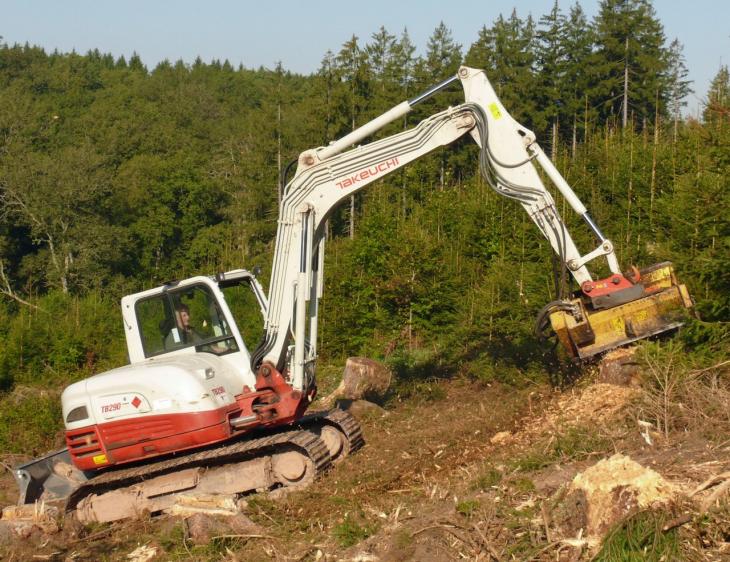 Takeuchi_TB_290_Raupenbagger_Schaefer_Bauforum24_01.jpg