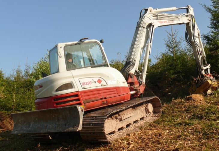 Takeuchi_TB_290_Raupenbagger_Schaefer_Bauforum24_02.jpg