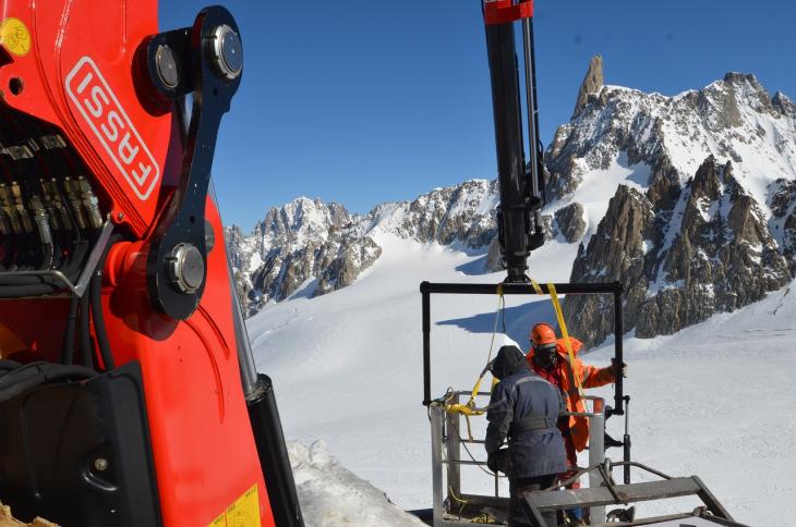 Fassi_Gru_Mont_Blanc_LR3.jpg