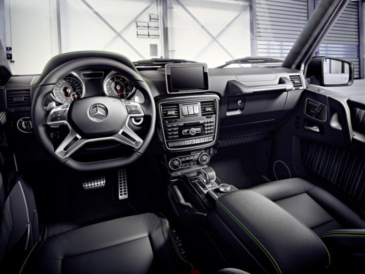 Mercedes_Benz_G63_Aliengreen_Interieur.jpg