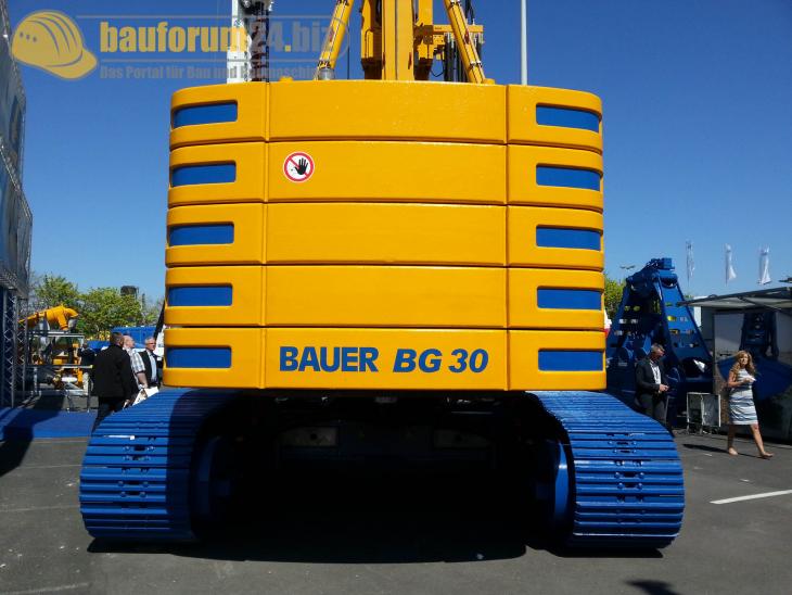 Bauforum24_Fotostrecke_Intermat_2015_Paris_527.jpg