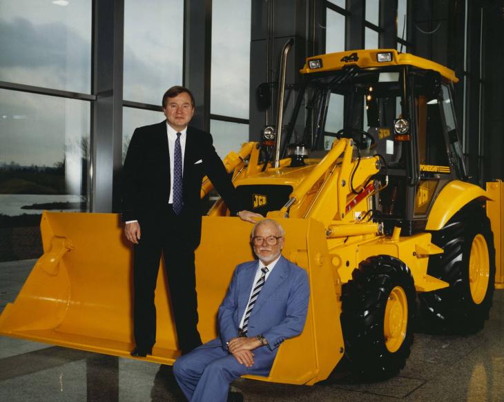 1995___Sir_Anthony_Bamford_and_Mr_JCB_02.jpg