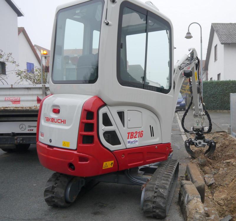 Takeuchi_1.thumb.JPG.593d1c49808140d586c