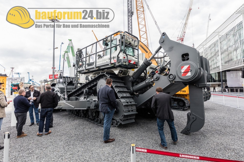 bauforum24_bauma2016_liebherr-2.jpg