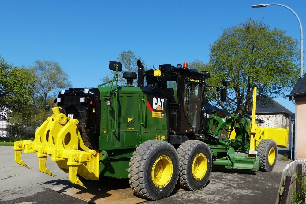 -caterpillar-grader-12-m2-104397.jpg