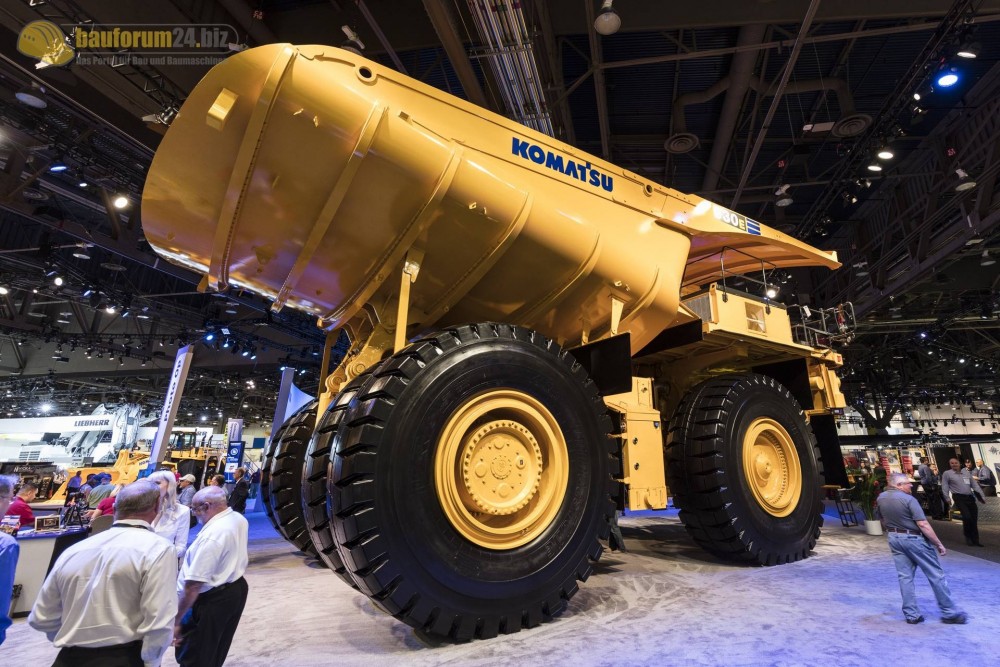 komatsu-930e-minexpo2016-bauforum24-41.jpg