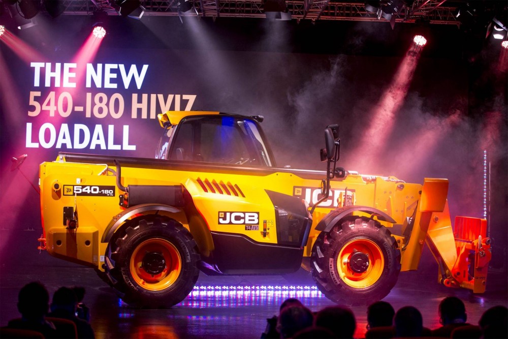 jcb-R1714_JCB540-180HiViz.jpg