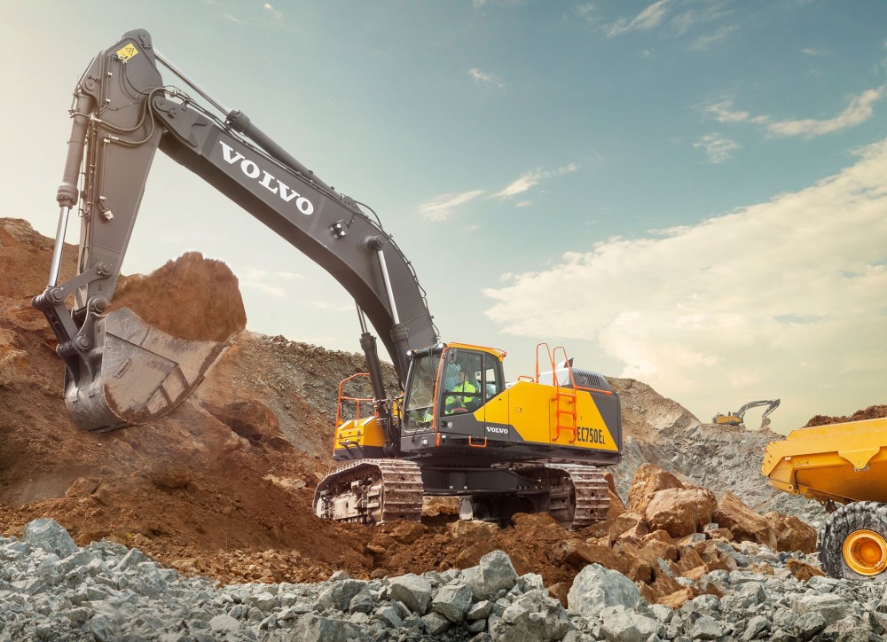 Volvo EC750E Raupenbagger