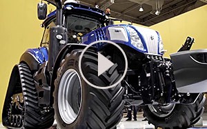 Mehr Informationen zu "Video: Autonomer New Holland T8 Traktor"