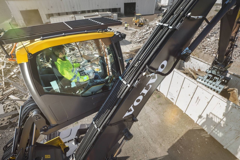 Volvo EW240E Material Handler