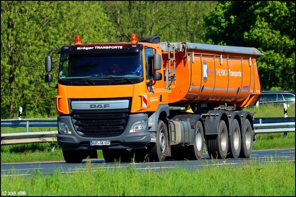 DAF_CF_400_Schmitz2.thumb.jpg.28fb96eeb9201b99bf5a9d2988626c88.jpg