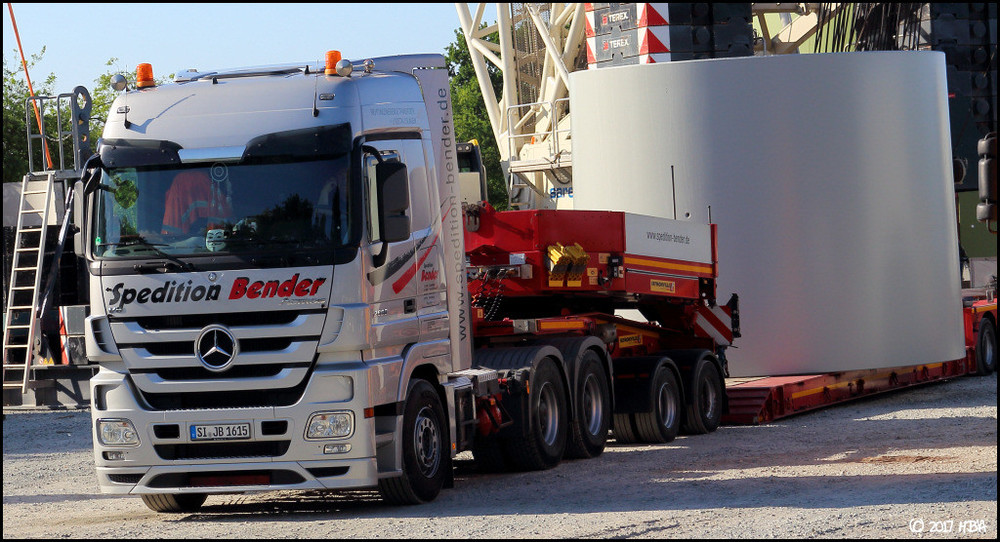 Actros_2660_Bender.thumb.jpg.b221bbef0e9306ca53f4634d1336ad03.jpg