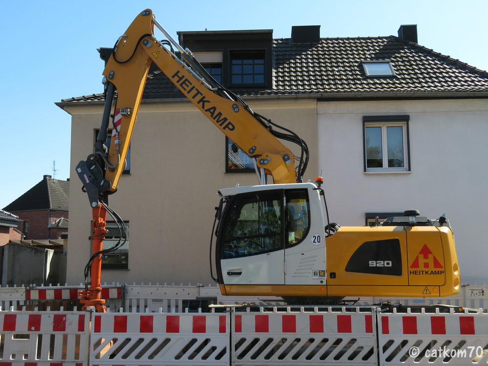 1573980390_Liebherr2.thumb.jpg.47310efecde5ec0cbe417c0558f62d27.jpg