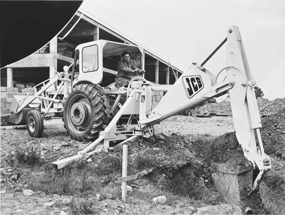 1957 - the JCB Hydra-Digga was advertised as being able to dig through rock (1920).jpg