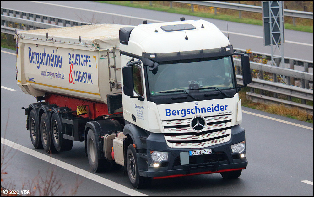 Mercedes_Actros_Schmitz_Bergschneider.thumb.jpg.06b5d1fcf10b37de1caea4eec9eb9a4d.jpg