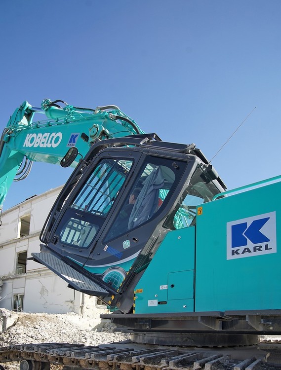 Kobelco SK850_Karl 3 (1920).jpg