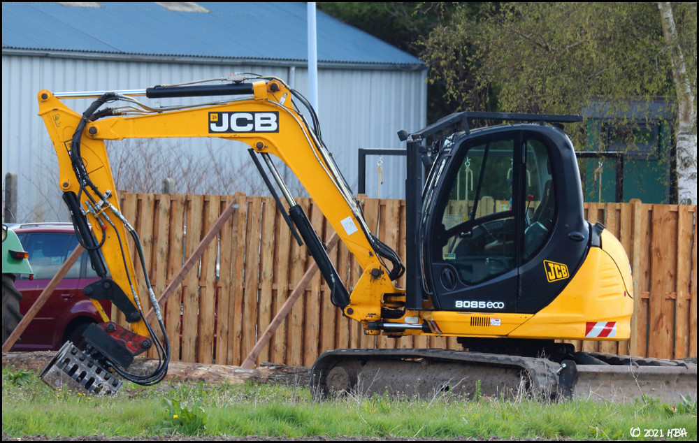 JCB_8085Eco.thumb.jpg.67ba32ae5f9373875ea9485dc1b4d832.jpg