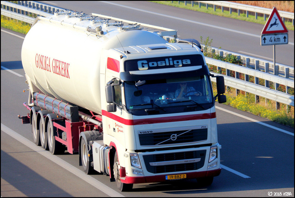 Volvo_FH_Silo_Niederlande.thumb.jpg.c2e0c0c552e93c3d3975a6bc79e84361.jpg