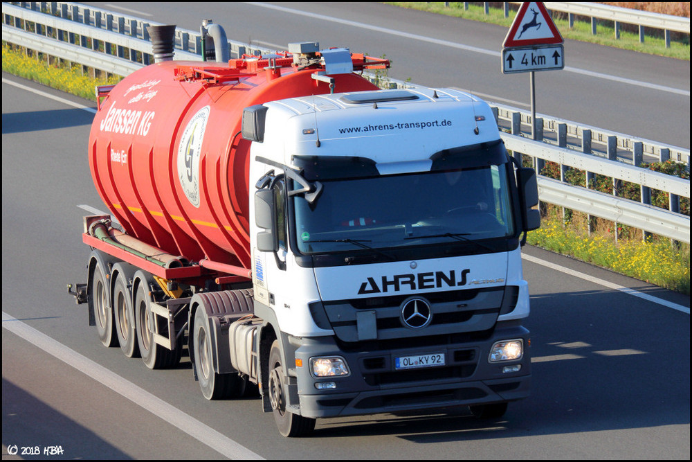 445310111_Mercedes_Actros3_1844_Glletransport.thumb.jpg.e3beab66a0e8b9ef3a9b7e991b5eb699.jpg