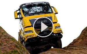 Mehr Informationen zu "MAN Offroad Fahrertraining"