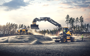Mehr Informationen zu "Volvo Construction und World RX"