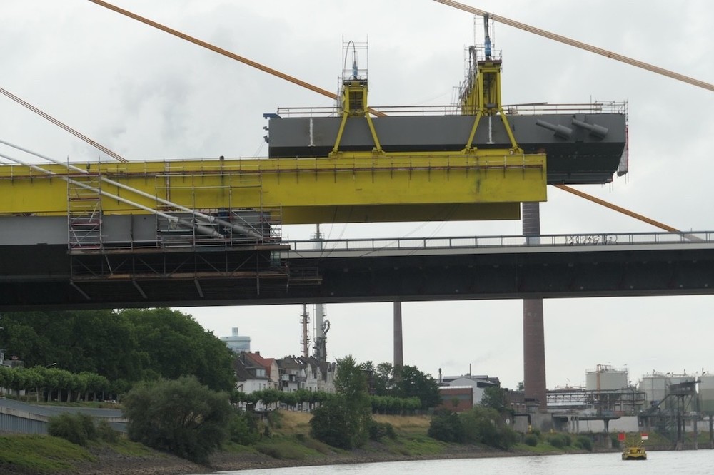 2022.06.26 - Brücke A40 (26).jpg