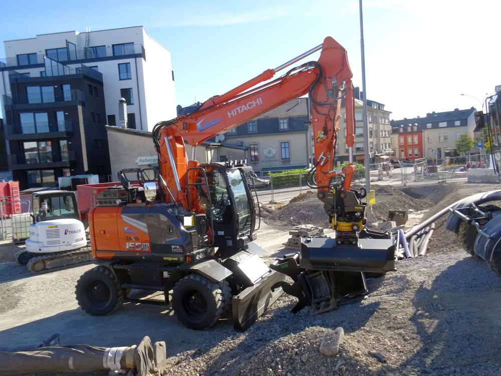 zaxis 155w.jpg