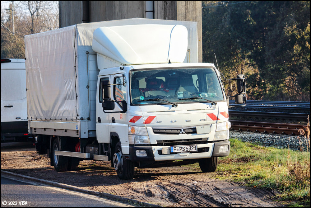 Mitsubishi_Fuso_7C18D_DoKa_Bahn.thumb.jpg.6da1b9916badedfead80316319063bc2.jpg