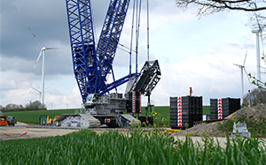 Mehr Informationen zu "Liebherr Raupenkran LR 11000"