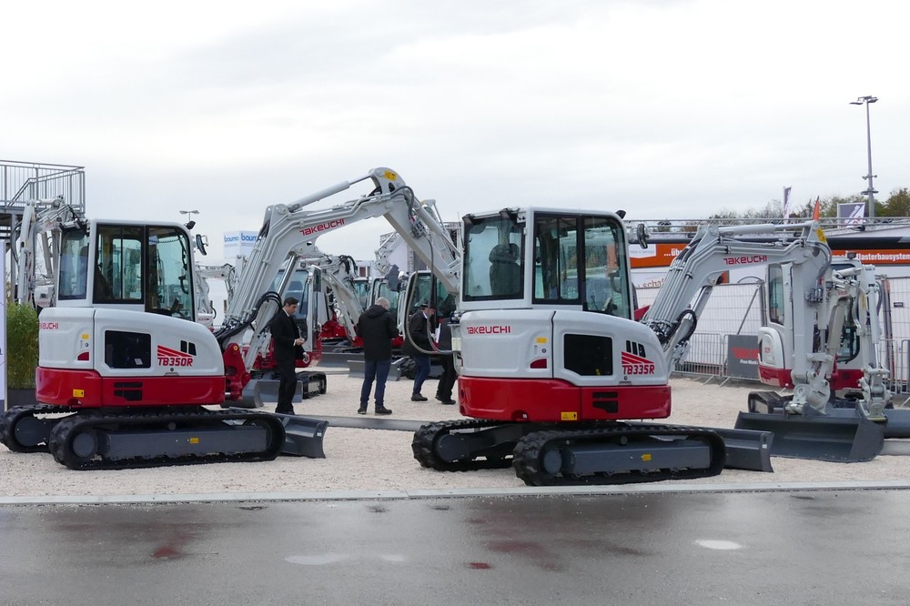 Takeuchi 335 + 350.JPG