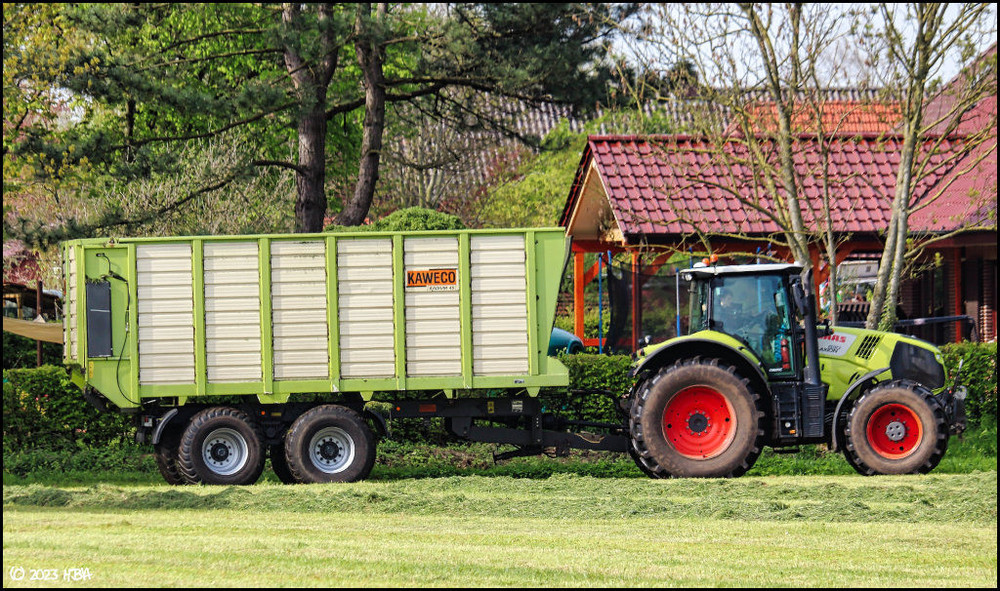 Claas_Axion830Silagewagen_Kaweco_Radium45.thumb.jpg.c490480781ef79968faaa89fde5d2ff4.jpg