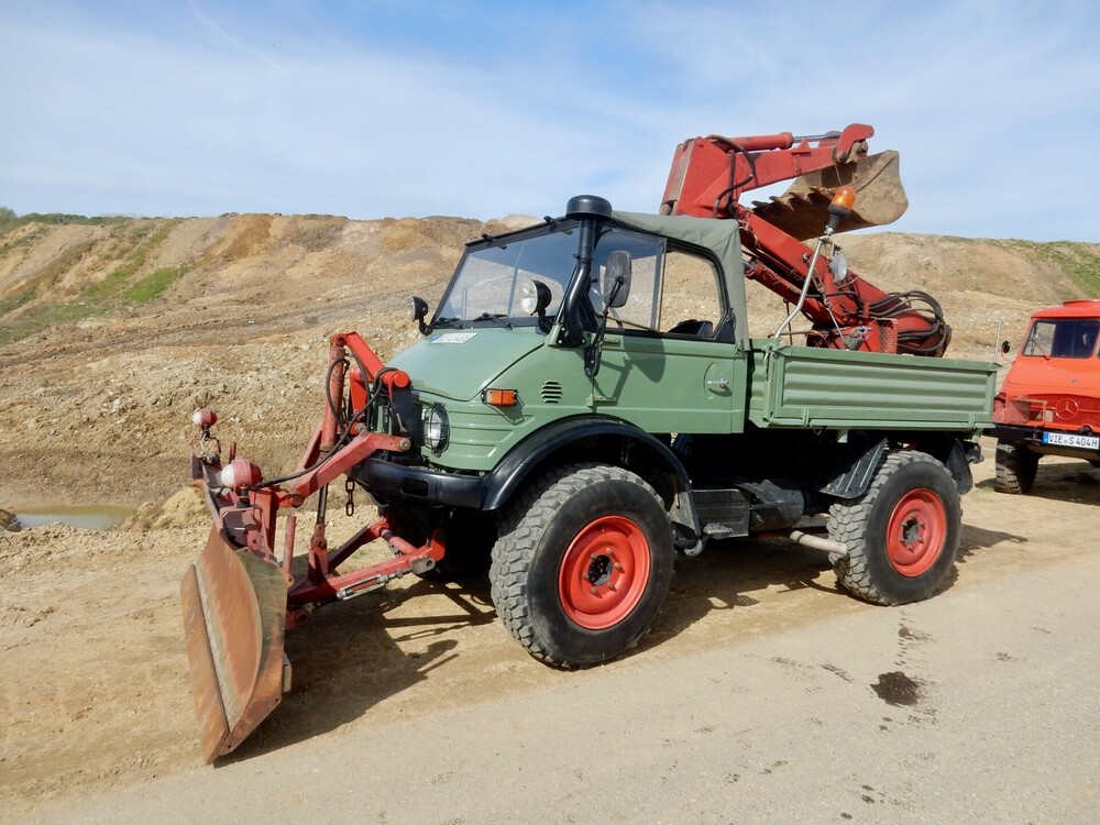 Unimog06042024001.thumb.jpg.add7e2fcb978d4f9eecbf60f98c52ebb.jpg