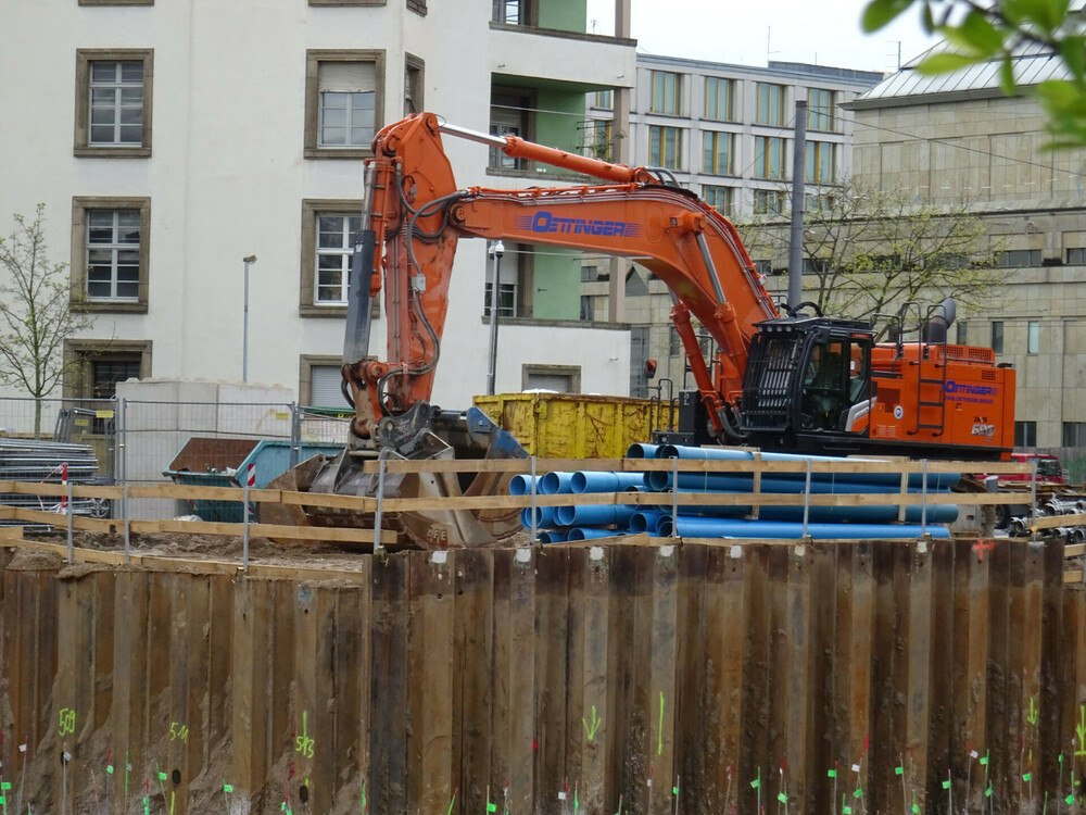 zaxis 690.jpg