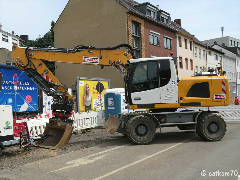 Liebherr3.thumb.jpg.c0e95c3ebe5d1d17ce3734a2f2219e3f.jpg