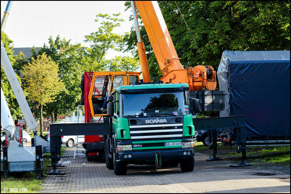 Scania_124GAufbaukran_Schausteller1.thumb.jpg.7b9b0e4775f314c3f0f58b8618e92bc3.jpg