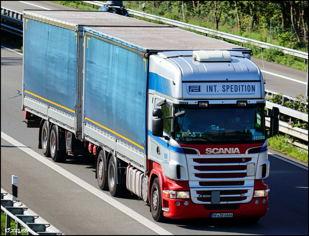 Scania_R500_Gliederzug_A31.thumb.jpg.e21d3185be76e72e75c6a515b35f9772.jpg