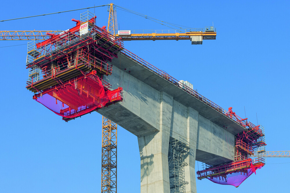 pressebild-09-peri-eine-bruecke-zwei-bauverfahren-300cmyk.jpg