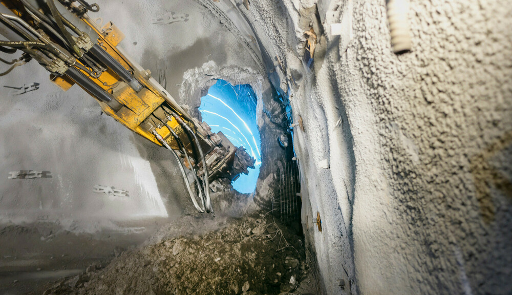 Semmering Base Tunnel Breakthrough 1_Copyright ÖBB.jpg