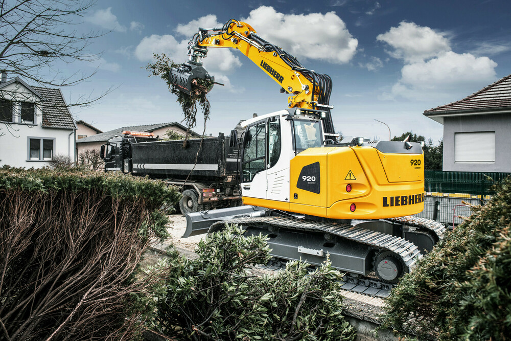 liebherr-r920compact_300dpi.jpg