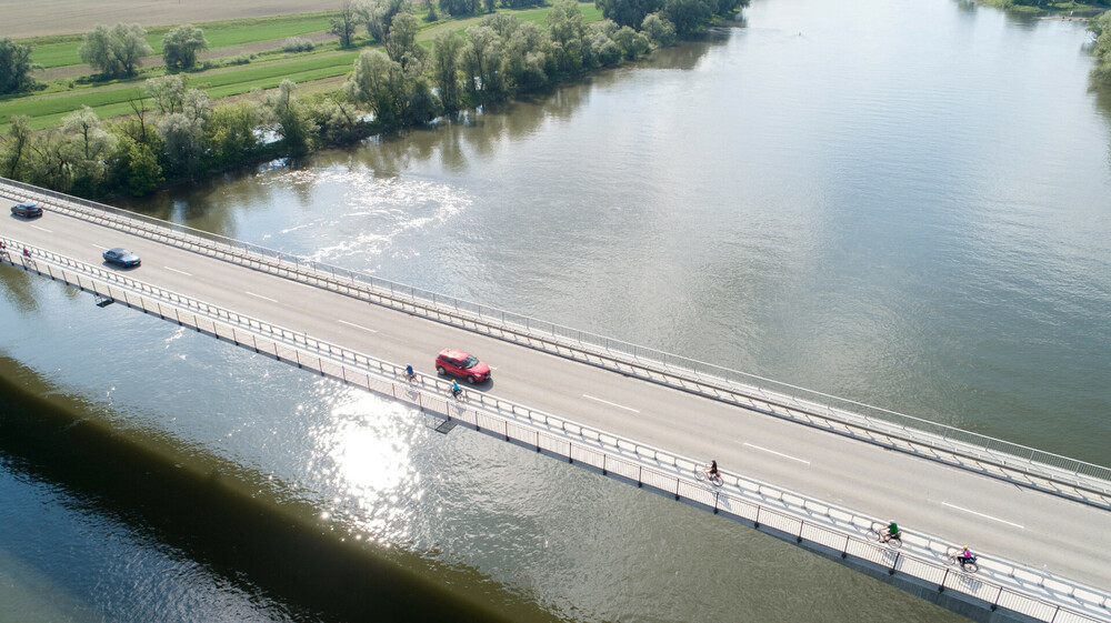 PM_HM_Brückenerweiterung_Leichtbeton_01.jpg