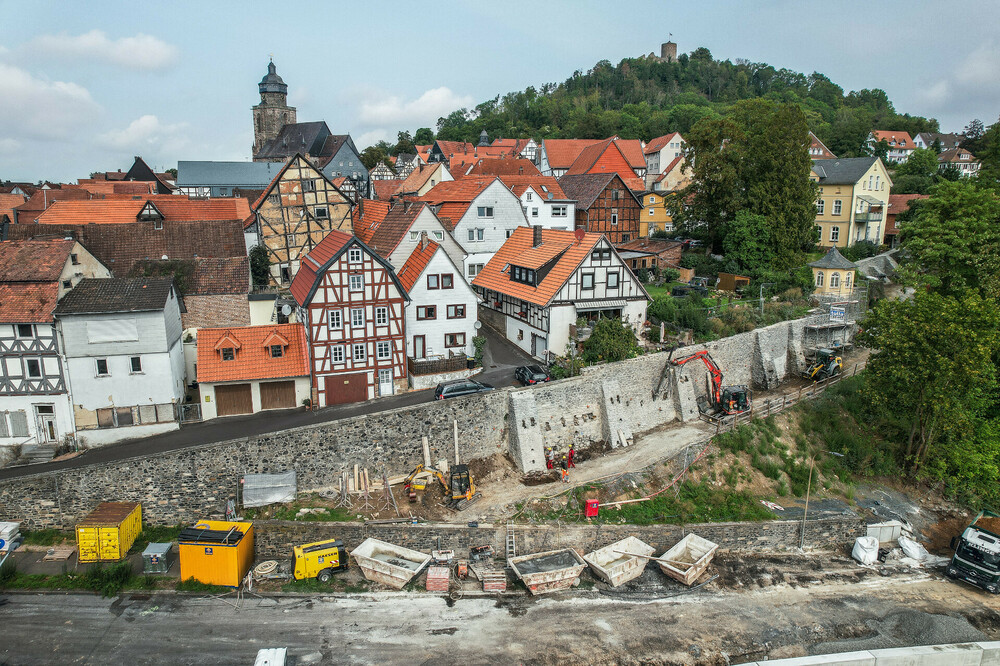 pressebild-press-image-stadtmauer-homberg-bauwerksanierung-spesa-bauer-resources-rgb (1).jpg