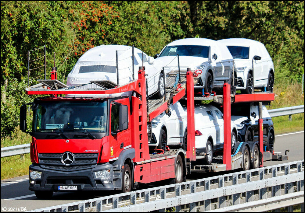 Mercedes_Actros_Autotransport_Litauen.thumb.jpg.98b0c7b98c921e757fa4493cb44a0efd.jpg