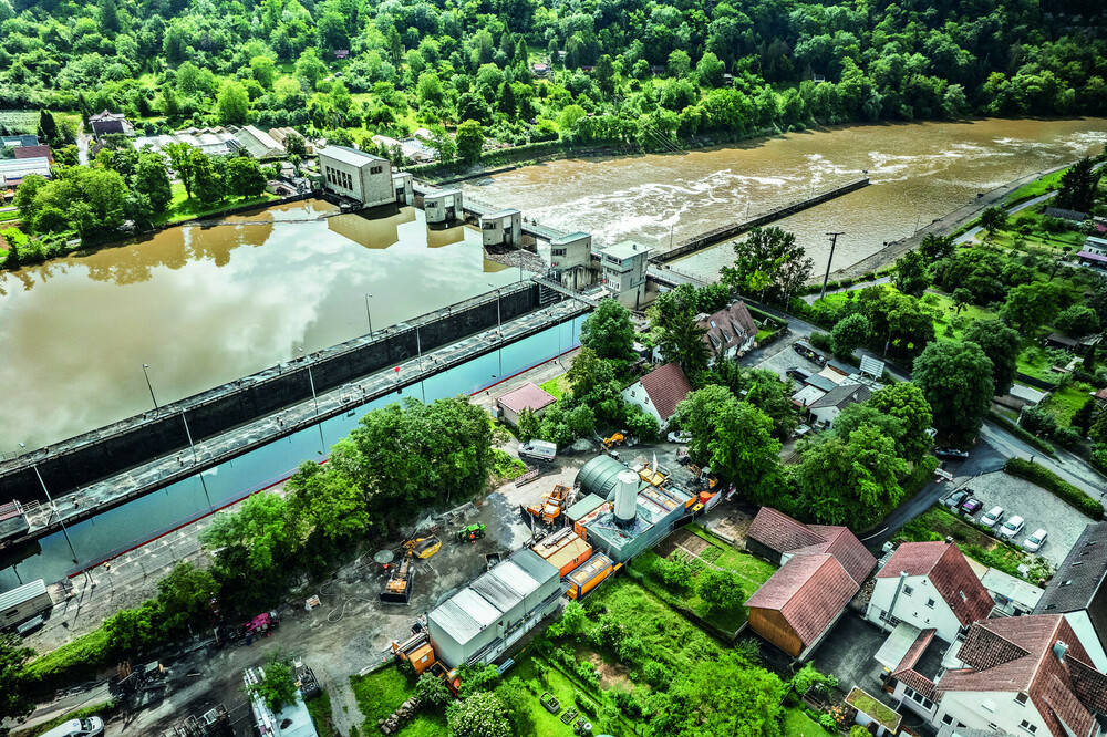 pressebild-press-image-bodenverbesserung-soil-improvement-schleuse-hessigheim-lock-bauer-spezialtiefbau-cmyk (1).jpg