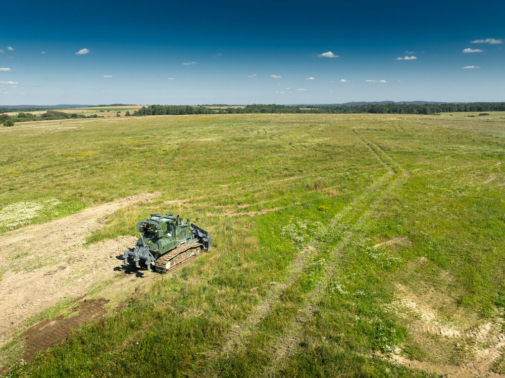 liebherr-pr-726-einsatz-beim-bundesheer-3_300dpi.jpg